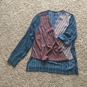 Fun and colorful BCBG blouse!